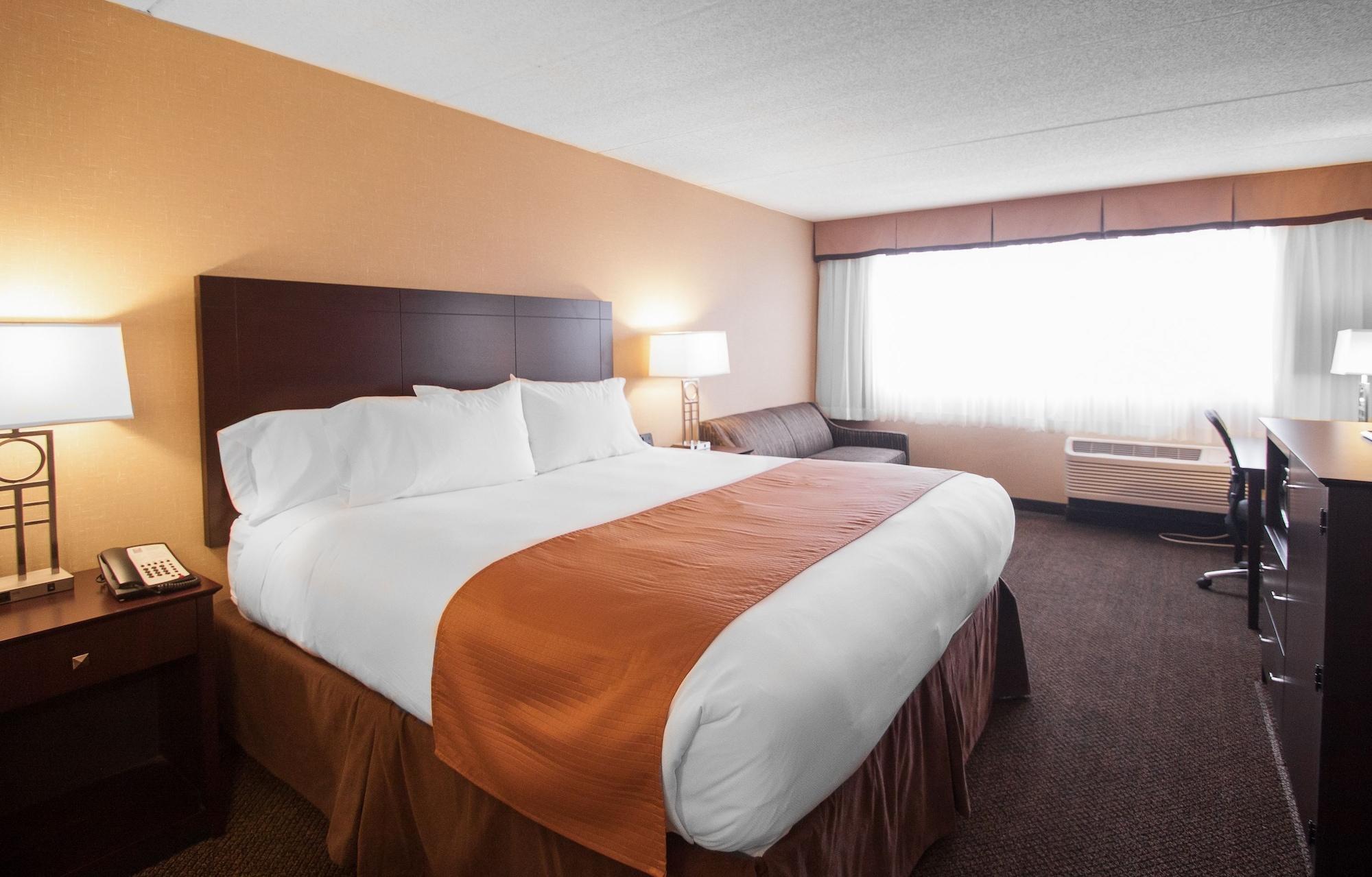 Comfort Inn & Suites Wadsworth Dış mekan fotoğraf