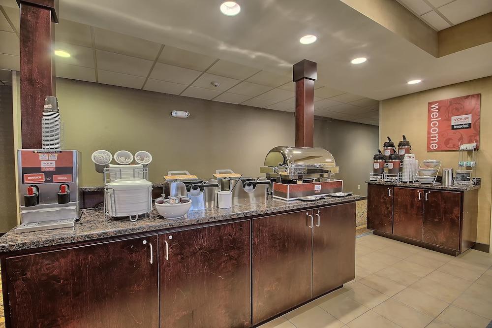 Comfort Inn & Suites Wadsworth Dış mekan fotoğraf