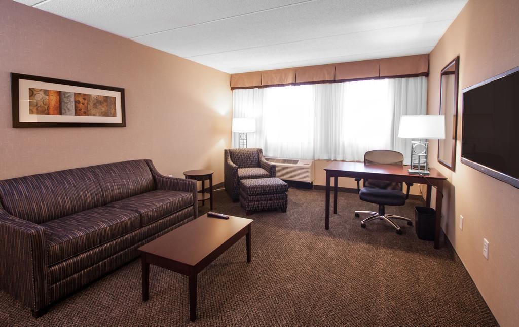 Comfort Inn & Suites Wadsworth Dış mekan fotoğraf