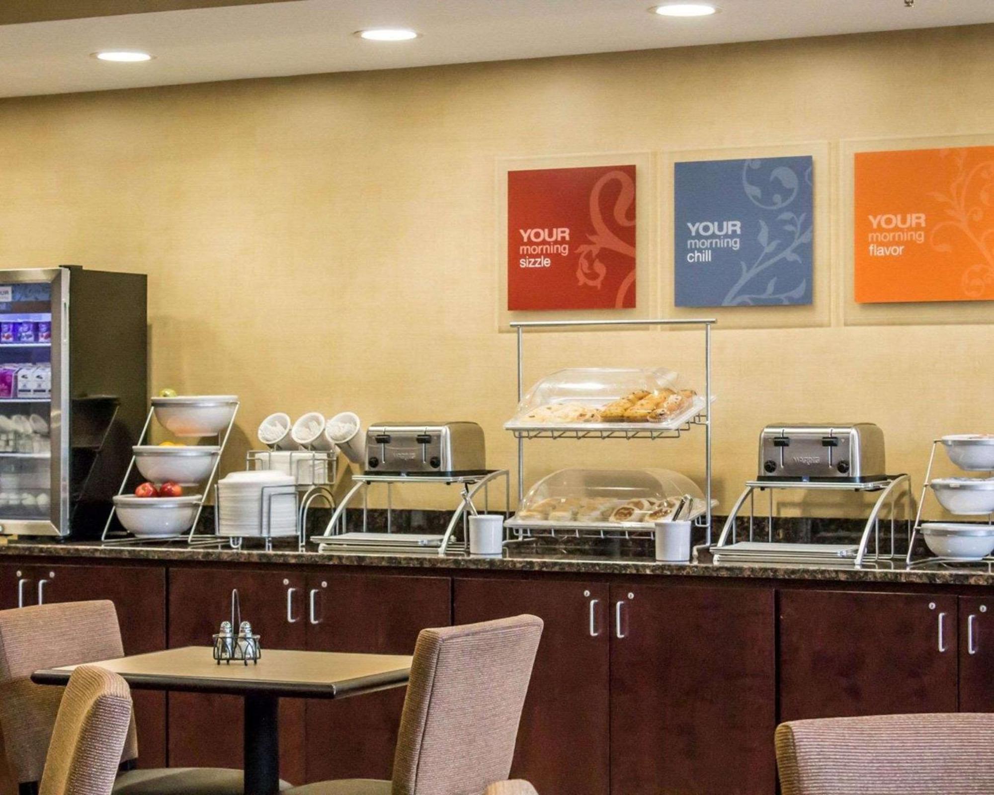 Comfort Inn & Suites Wadsworth Dış mekan fotoğraf