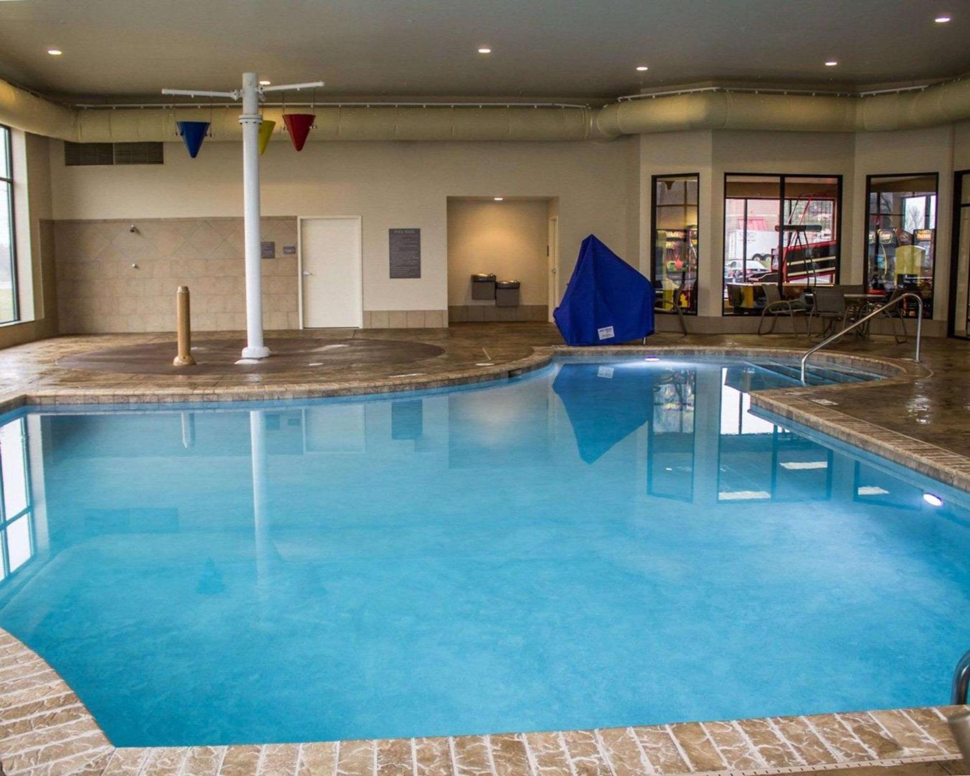 Comfort Inn & Suites Wadsworth Dış mekan fotoğraf