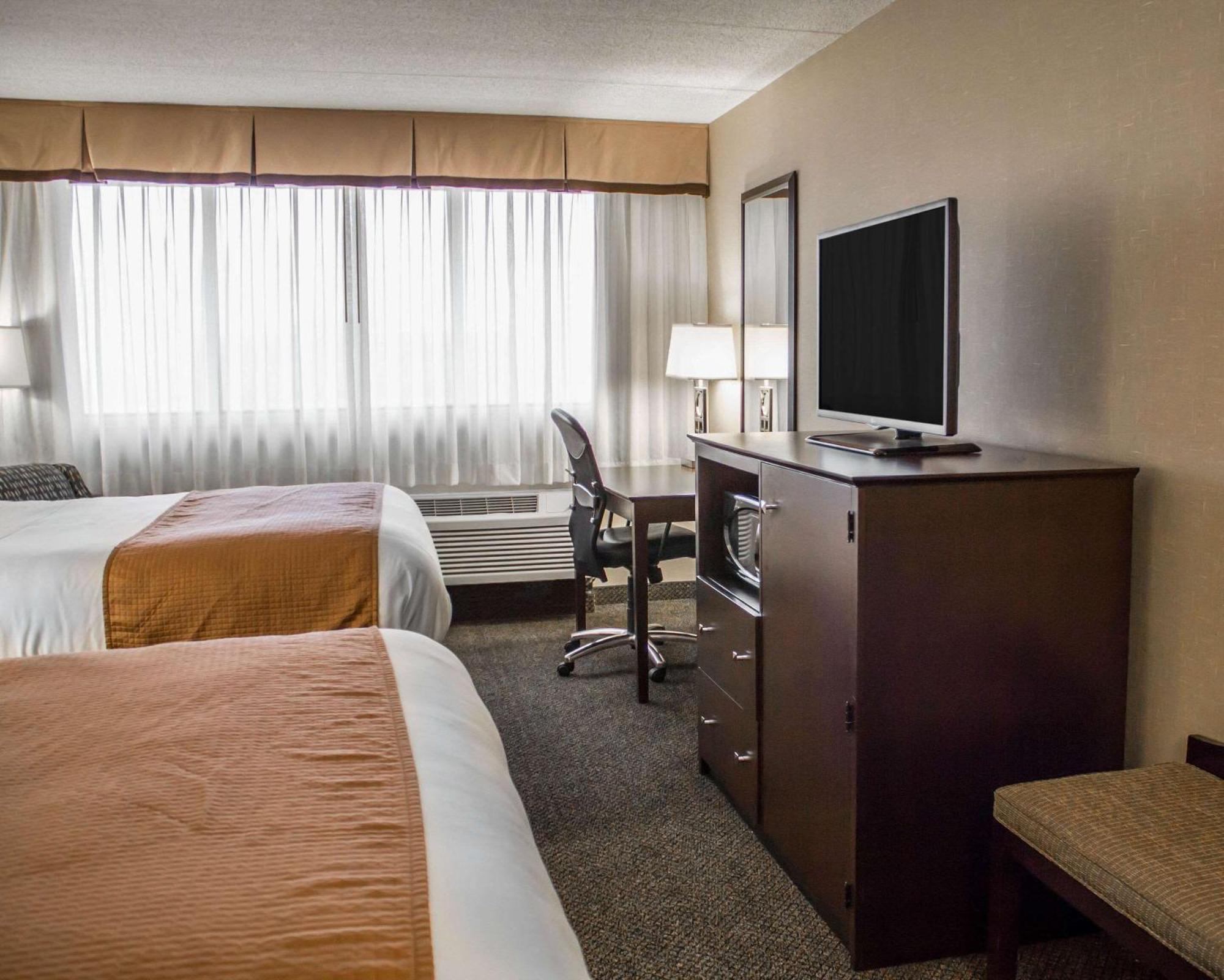 Comfort Inn & Suites Wadsworth Dış mekan fotoğraf
